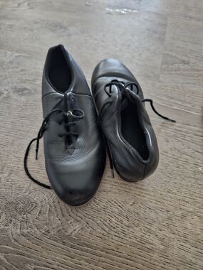 Kids Black Tap Shoes